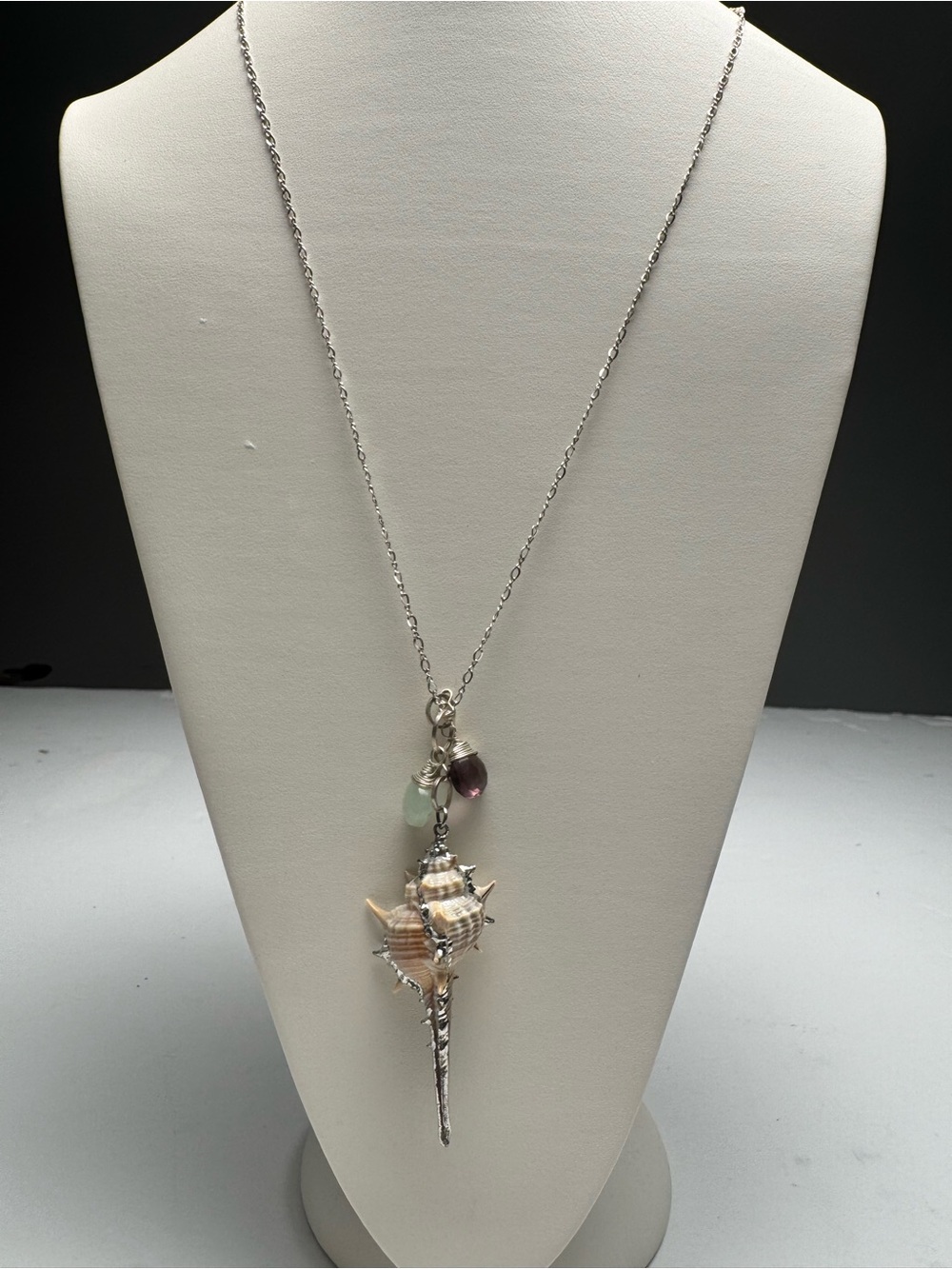 Handcrafted Silver Shell Pendant Necklace